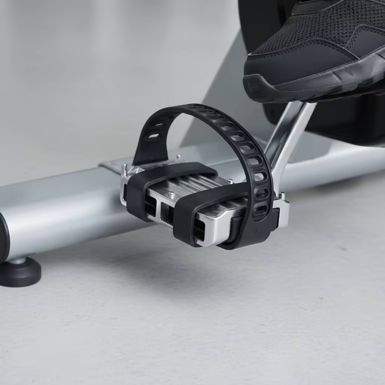 Heimtrainer-Pedale mit Riemen, – Home Gym Installation Bewertung und Preis